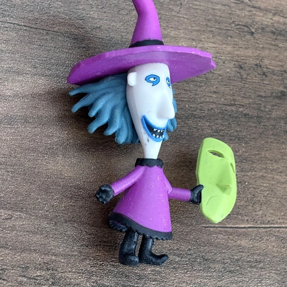 Disney The Nightmare Before Christmas SHOCK Toy Figure holding mask Cake Topper